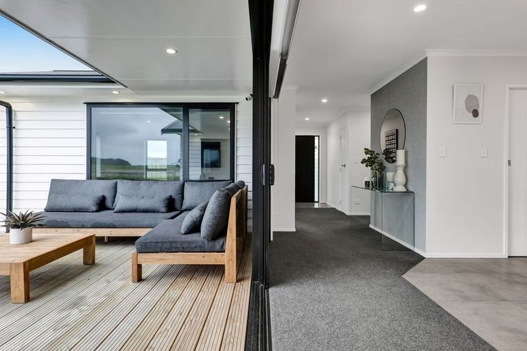 Photo of property in 20a Larlin Drive, Hawera, 4675