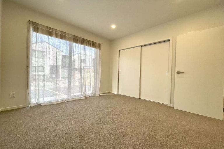 Photo of property in 67 Joshua Carder Drive, Hobsonville, Auckland, 0616