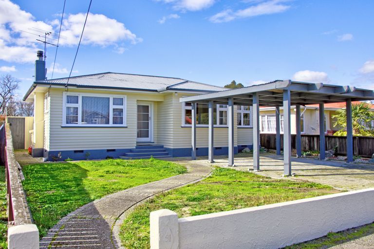 Photo of property in 91 Herbert Street, Masterton, 5810