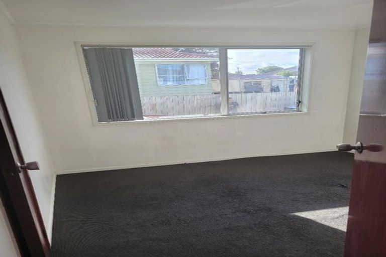 Photo of property in 6 Karina Place, Glen Eden, Auckland, 0602