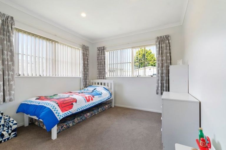 Photo of property in 121a Old Wairoa Road, Papakura, 2110