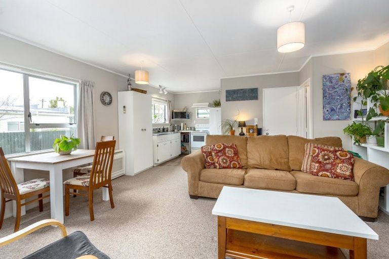Photo of property in 1a Massey Street, Greytown, 5712