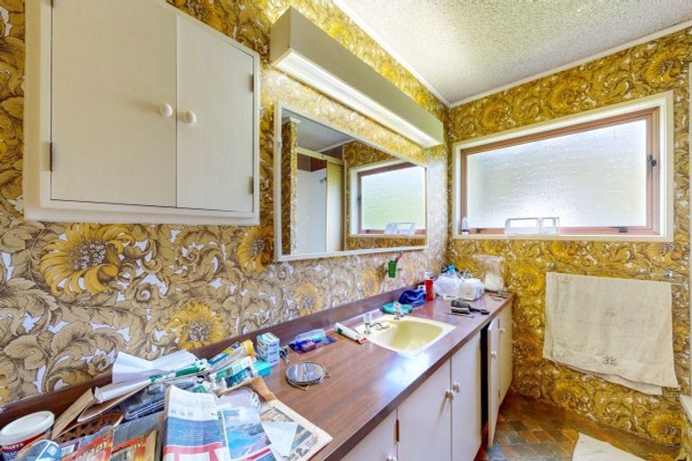Photo of property in 301 Neavesville Road, Puriri, Thames, 3578