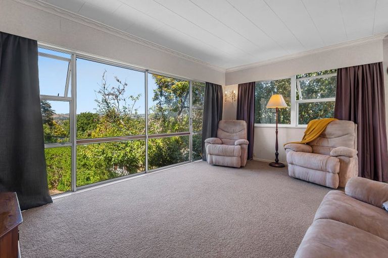 Photo of property in 53 Grand Vue Road, Kawaha Point, Rotorua, 3010