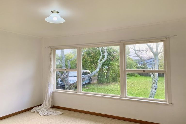 Photo of property in 97 Lynwood Road, New Lynn, Auckland, 0600