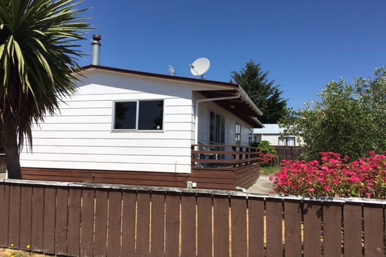 Photo of property in 30 Makarini Street, Paraparaumu, 5032