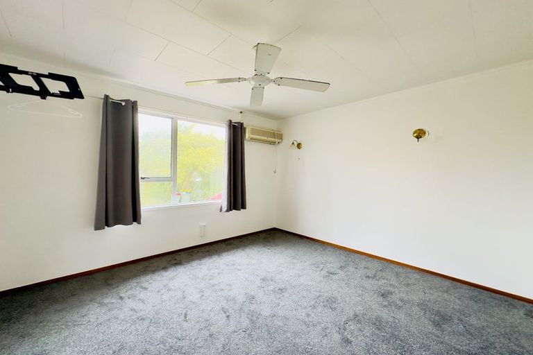 Photo of property in 50 Ferndown Avenue, Papatoetoe, Auckland, 2025