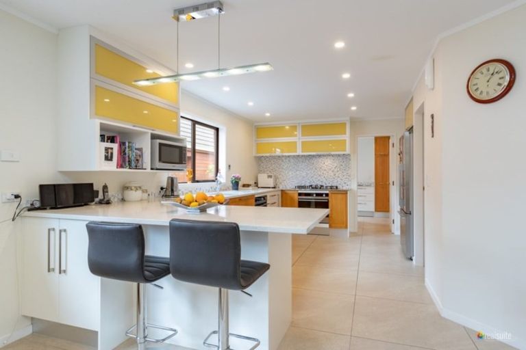 Photo of property in 2/28 Rossiter Avenue, Waterloo, Lower Hutt, 5011