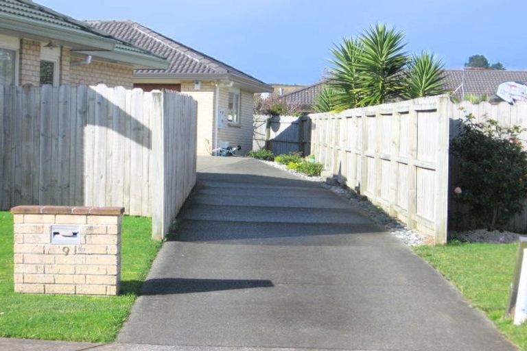 Photo of property in 9 Magee Place, East Tamaki Heights, Auckland, 2016