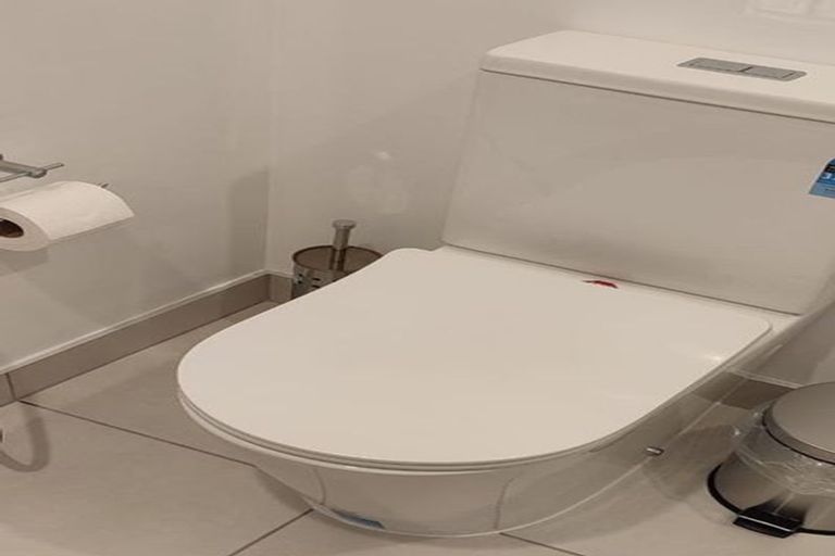 Photo of property in 111b Colwill Road, Massey, Auckland, 0614