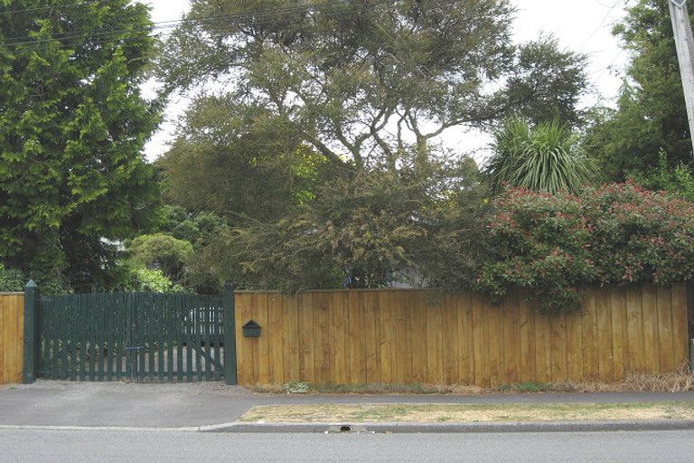 Photo of property in 3 Inwoods Road, Parklands, Christchurch, 8083