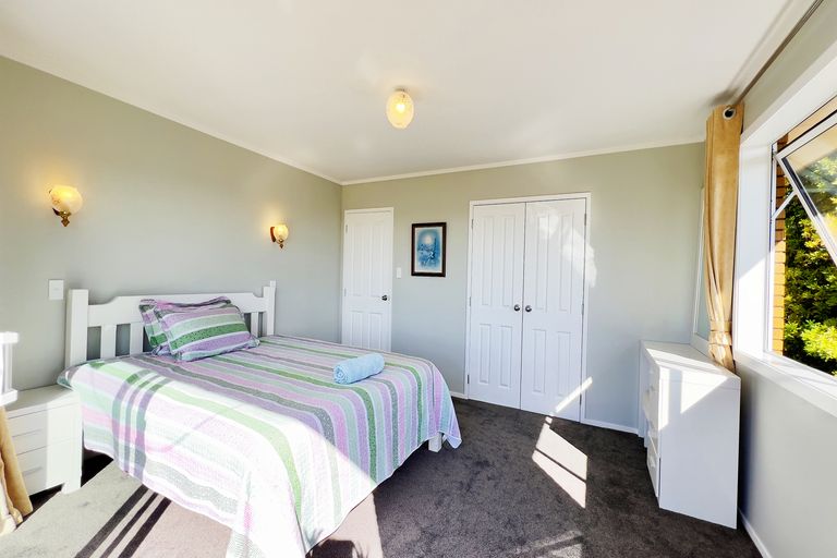 Photo of property in 32 Barberton Terrace, Red Hill, Papakura, 2110