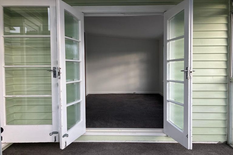 Photo of property in 119 Pine Avenue, South New Brighton, Christchurch, 8062