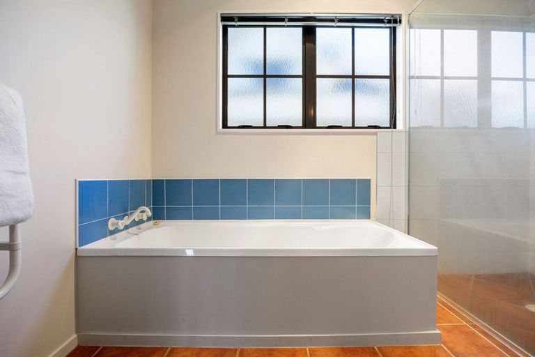 Photo of property in 37 Princes Street, Cambridge, 3434