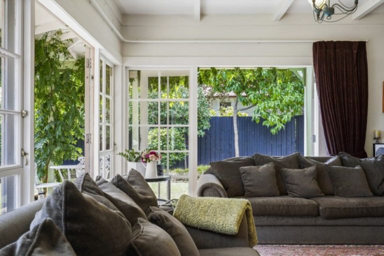 Photo of property in 83 Nixon Street, Hamilton East, Hamilton, 3216