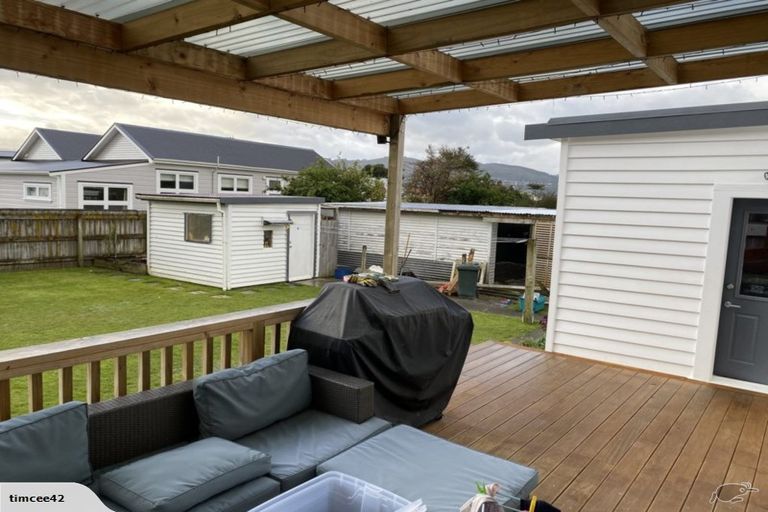 Photo of property in 253 Riverside Drive, Waterloo, Lower Hutt, 5011