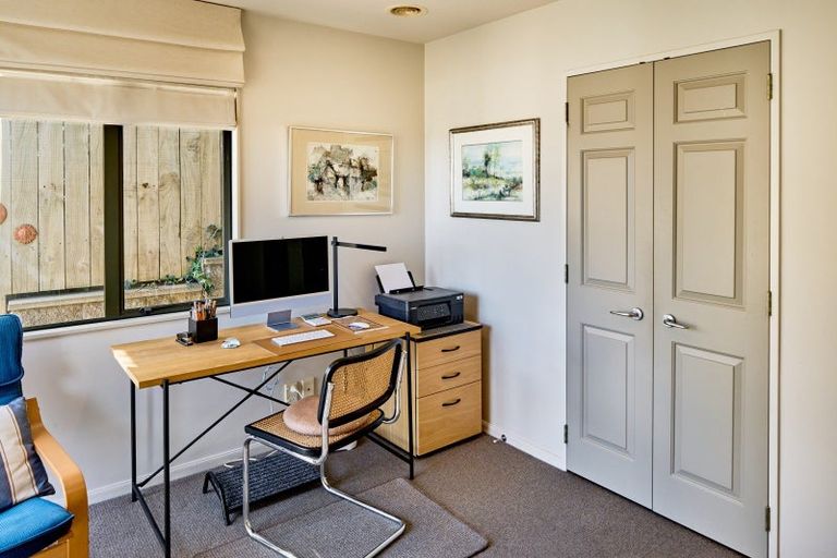 Photo of property in 12/22 Oriental Terrace, Oriental Bay, Wellington, 6011