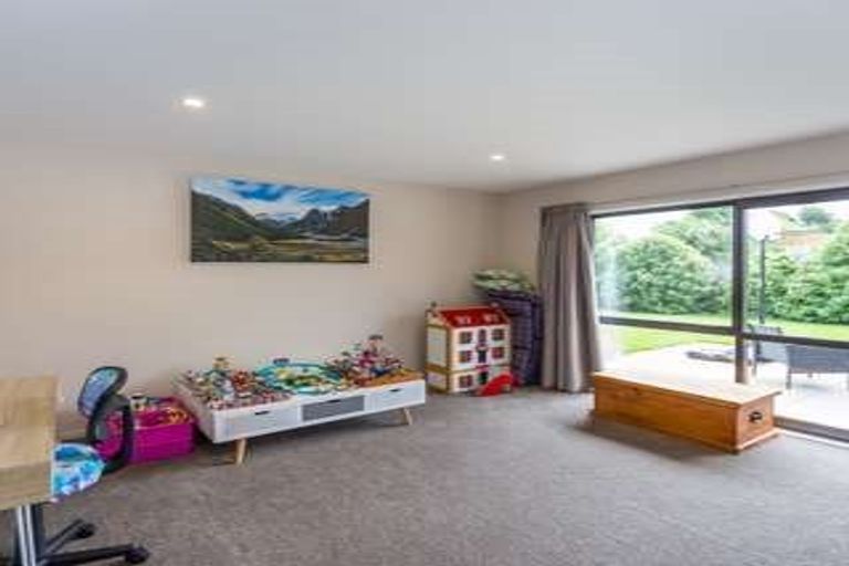 Photo of property in 14d Manor Drive, Rolleston, 7614