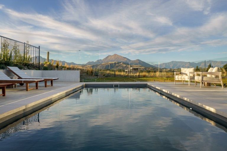 Photo of property in Northlake, 40 Riverslea Road, Wanaka, 9305