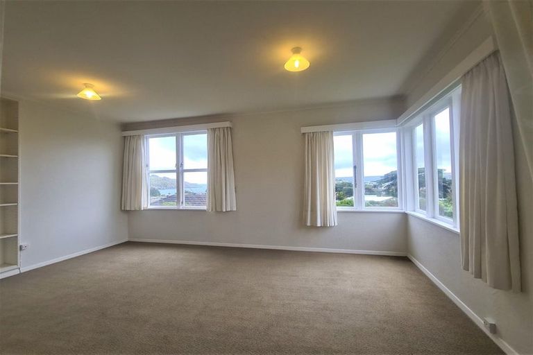 Photo of property in 15 Thornley Street, Titahi Bay, Porirua, 5022