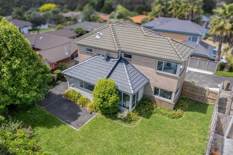 Photo of property in 11 Amherst Place, Albany, Auckland, 0632