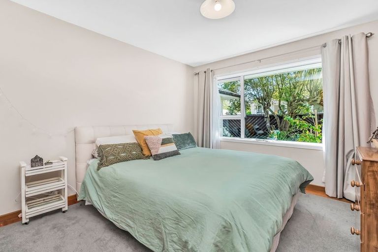 Photo of property in 26 Staveley Street, Avonhead, Christchurch, 8042