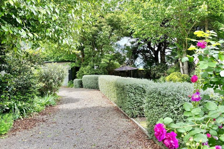 Photo of property in 25 Carruthers Street, Otane, 4202