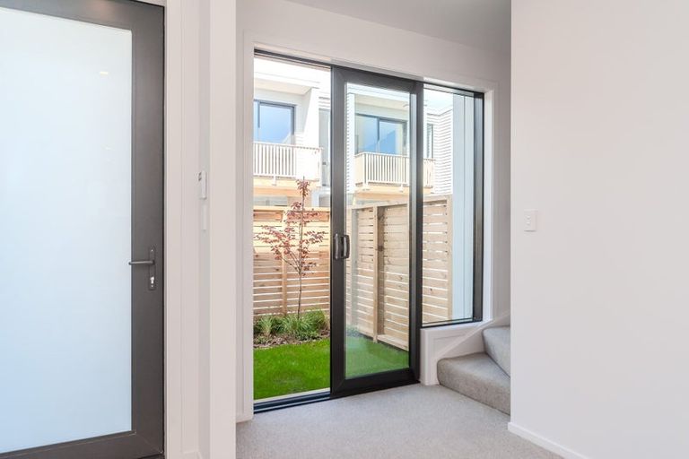 Photo of property in 6 Kamahi Place, Paraparaumu, 5032