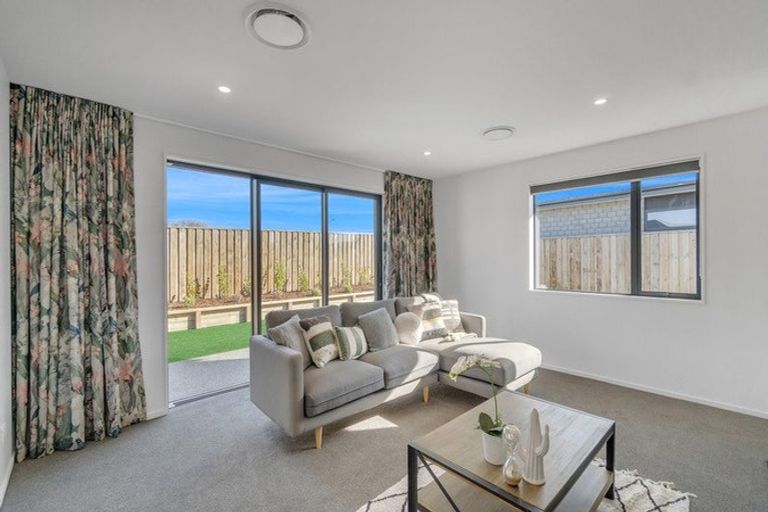 Photo of property in 14 Greig Crescent, Amberley, 7481