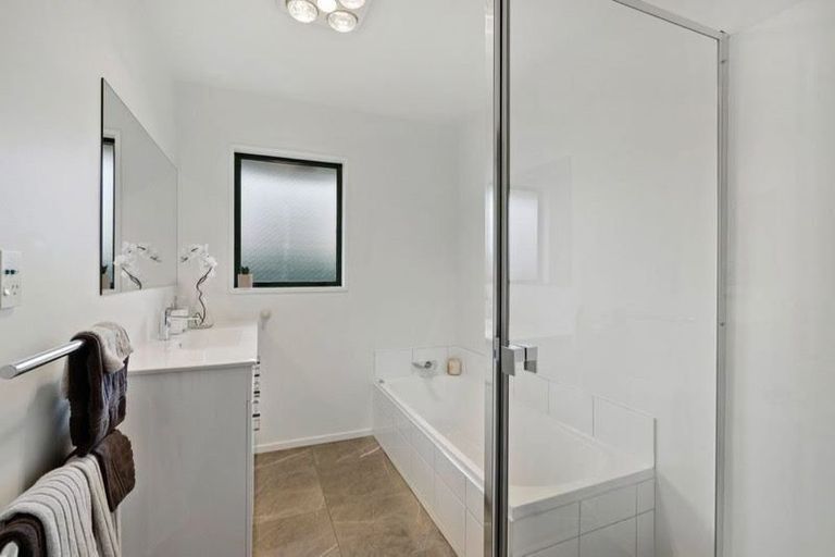 Photo of property in 34b Beckford Road, Saint Martins, Christchurch, 8022