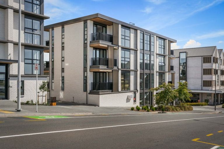 Photo of property in 303/84c Te Oneroa Way, Long Bay, Auckland, 0630