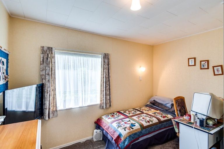 Photo of property in 28 Galway Street, Tamatea, Napier, 4112