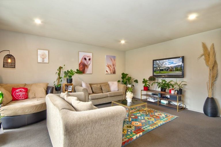 Photo of property in 7 Haddow's Place, Lake Hayes, Queenstown, 9304