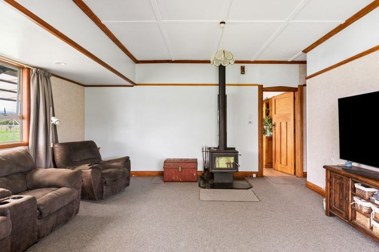 Photo of property in 61 Lavenham Road, Patutahi, Gisborne, 4072