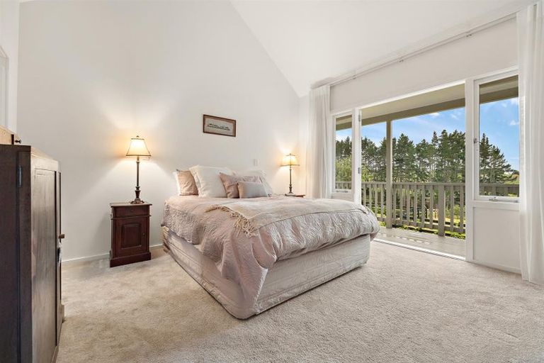 Photo of property in 298 Rimmer Road, Helensville, 0875