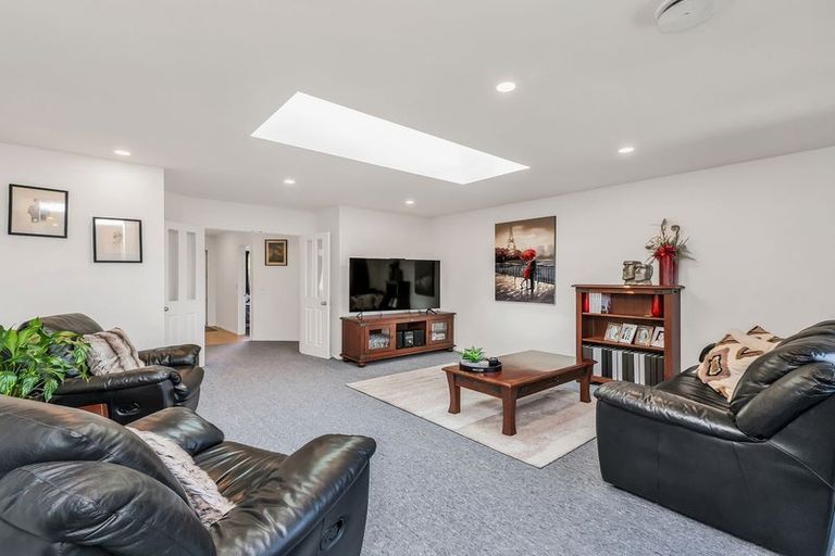 Photo of property in 16 Globe Bay Drive, Templeton, Christchurch, 8042