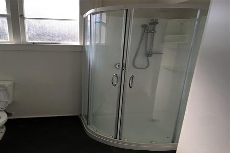 Photo of property in 22 Main Road, Waikanae, 5036