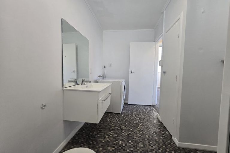 Photo of property in Bydder Apartments, 272 The Terrace, Te Aro, Wellington, 6011