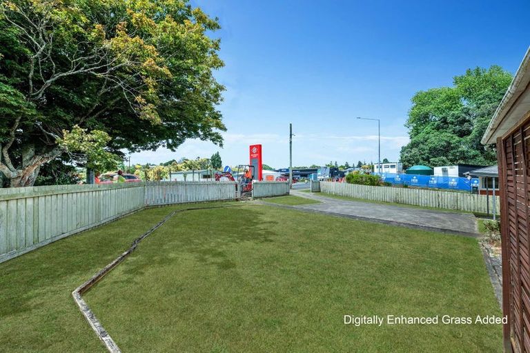 Photo of property in 8 Paerata Road, Pukekohe, 2120