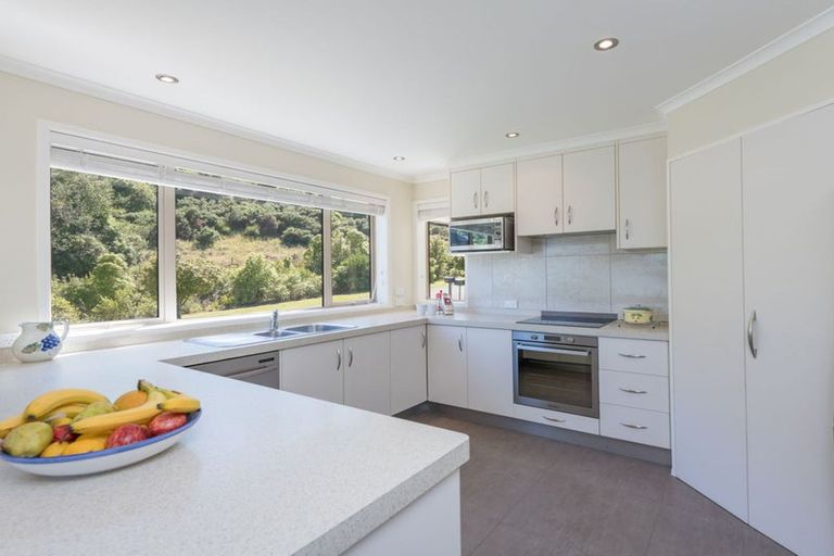 Photo of property in 16 Saddleback Road, Todds Valley, Nelson, 7071