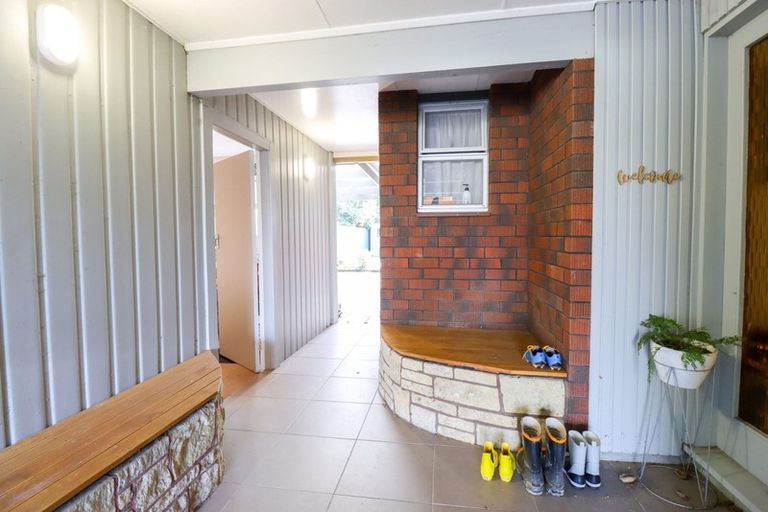 Photo of property in 31 Somerset Crescent, Highbury, Palmerston North, 4412