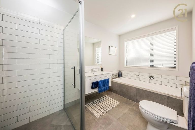 Photo of property in 14 Piripono Crescent, Pukekohe, 2120