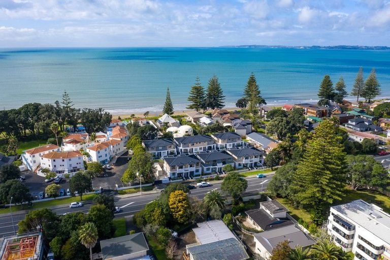 Photo of property in 1/468 Hibiscus Coast Highway, Orewa, 0931