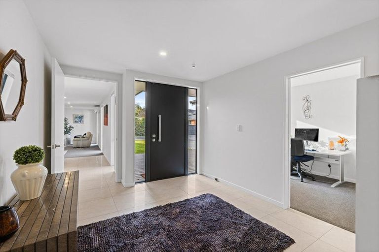 Photo of property in 141 West Belt, Rangiora, 7400