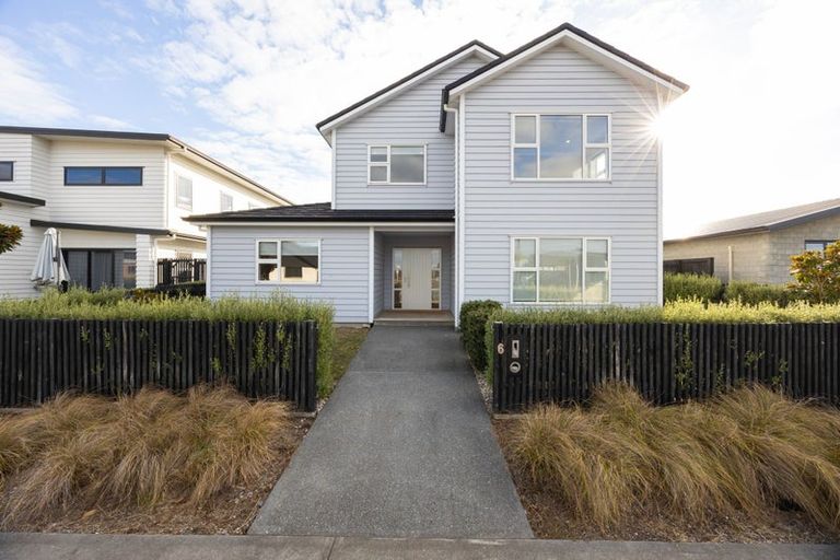 Photo of property in 8 Lavinias Way, Chartwell, Hamilton, 3210