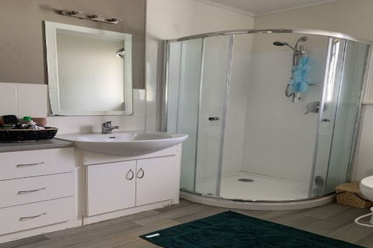 Photo of property in 6/74 Picton Avenue, Riccarton, Christchurch, 8011