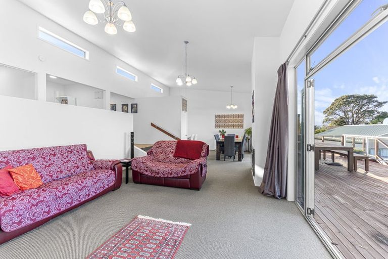 Photo of property in 72 Clemow Road, Fitzroy, New Plymouth, 4312