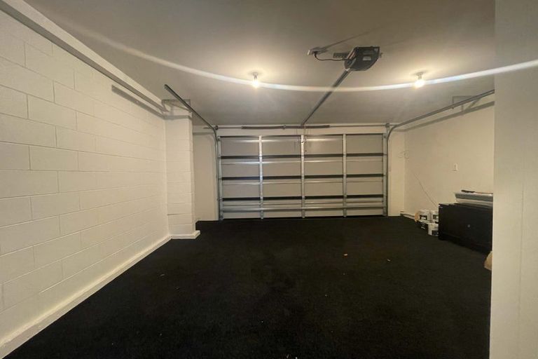 Photo of property in 8a Roa Road, Fendalton, Christchurch, 8041