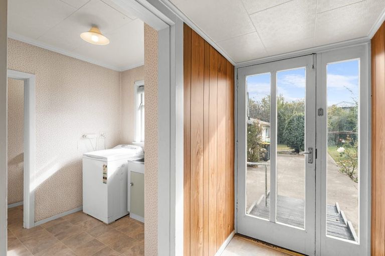 Photo of property in 120 Springs Road, Hornby, Christchurch, 8042