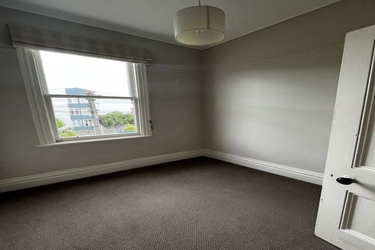 Photo of property in 24a Waripori Street, Berhampore, Wellington, 6023